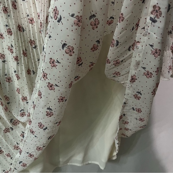 Carly Jean Los Angeles dress S small Ivory white floral High neck Pleated Womens - Picture 8 of 9